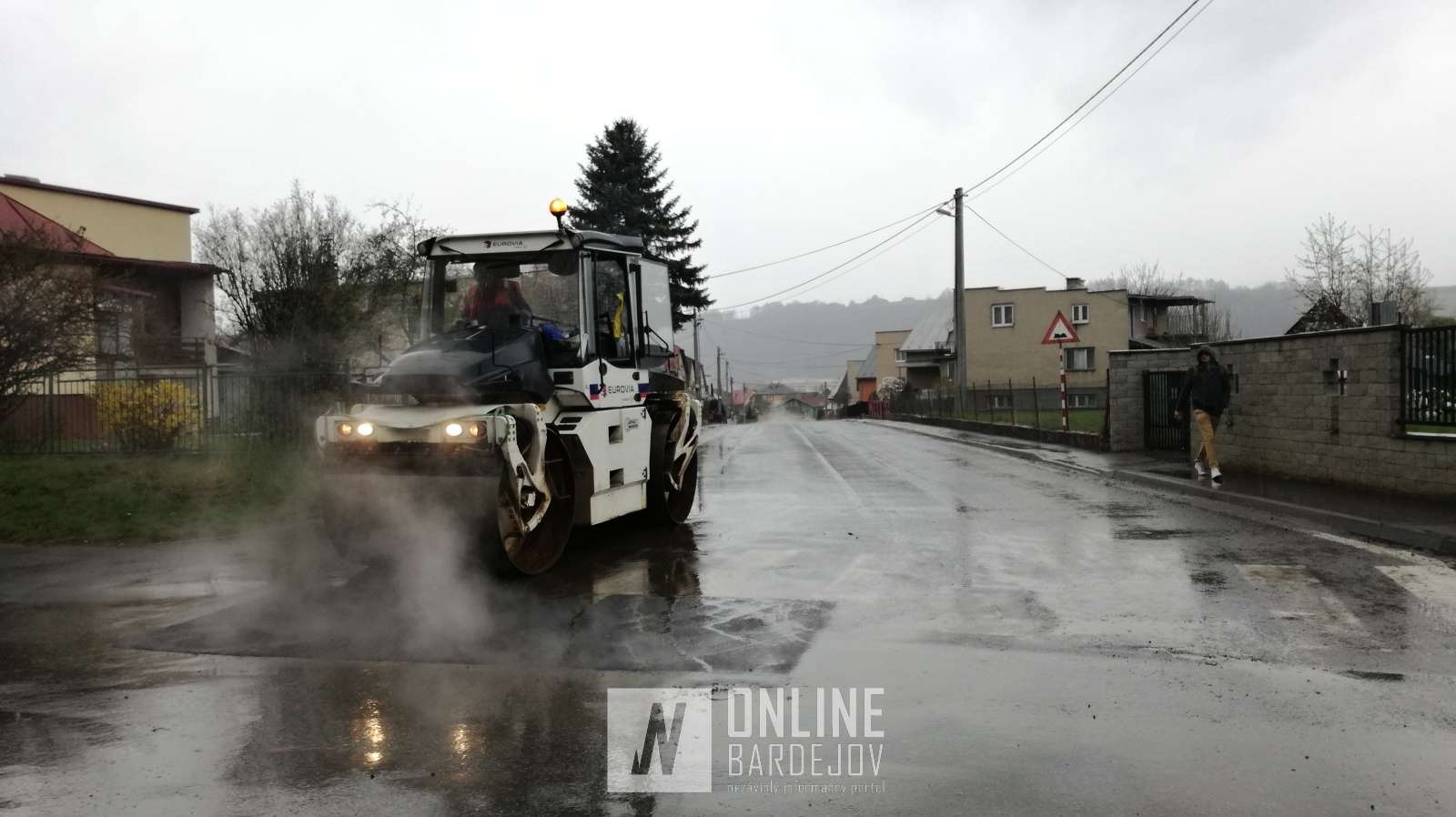 Frézovanie a asfaltovanie na Mikulovskej ulici stálo samosprávu približne 10-tisíc eur.